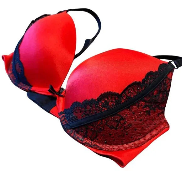 Victoria’s Secret Very Sexy Push-Up Bra | Red & Black Lace | Size 36D - Picture 2 of 7